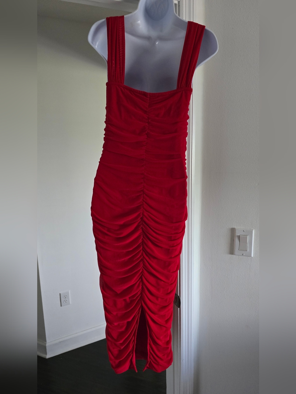 PRETTY GARDEN Summer Wedding Guest Dress for Women Ruched Size Medium - Picture 8 of 8